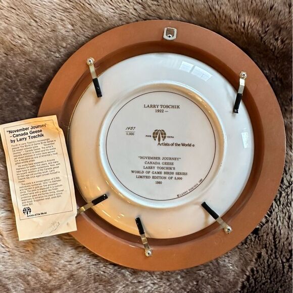 Canada Geese Larry Toschick Signed and Framed Collector Plate Limited Edition - Picture 4 of 4